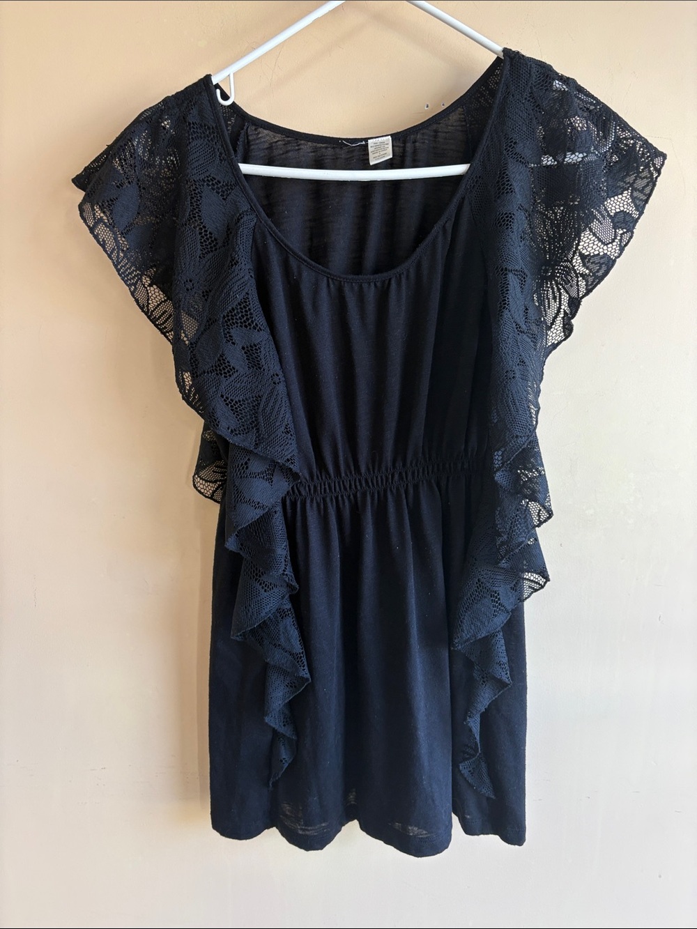 Black Lace Ruffle Sleeve Prom Dress